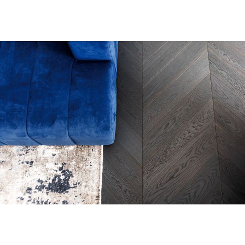 Kalasabaparkett chevron 45° Holz tamm grafite uv-õli TG 14x145x750 mm (select, 4*1,4 faas)